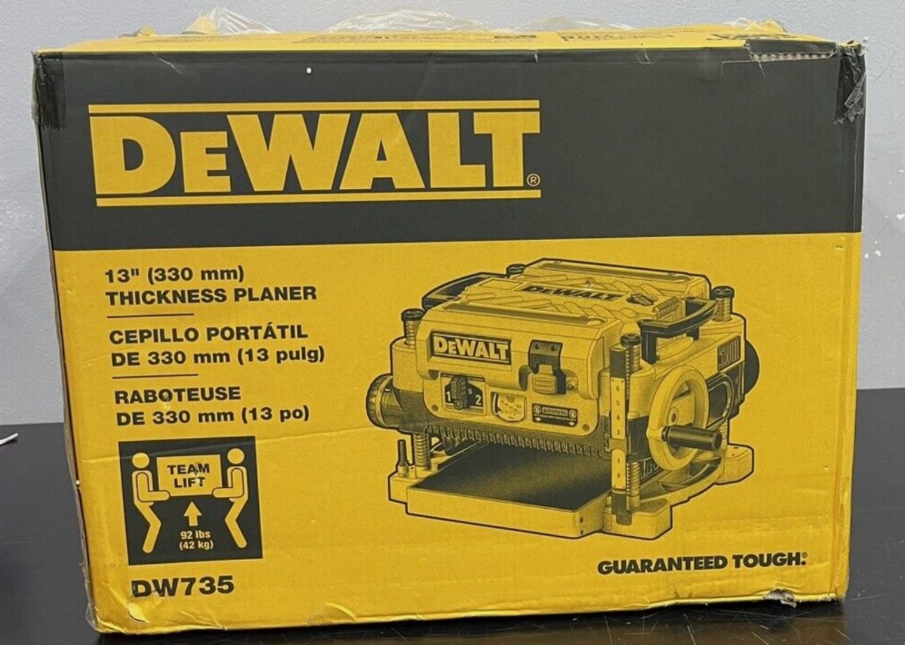 DeWALT DW735 13" Three Knife Two-Speed Thickness Planer NEW!