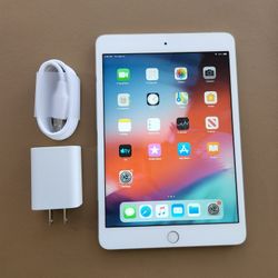 Apple iPad Mini 3 - Wifi - Like New 
