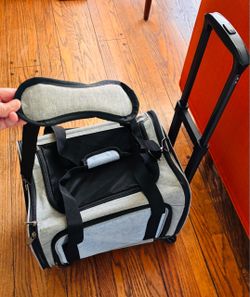 Rolling Pet Carrier with Telescoping Handle