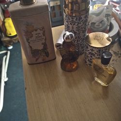 Vintage Perfume And Bottles 