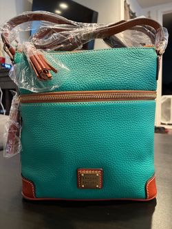 Dooney & Bourke Crossbody Bag