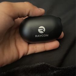 Brand New Raycon In Perfect Condition  