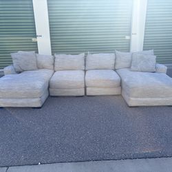 Sectional couch