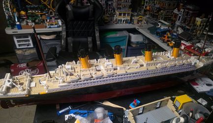 Lego Titanic