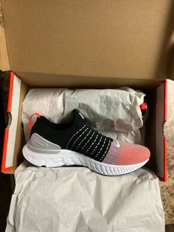 Nike React Phantom Run Flyknit 2