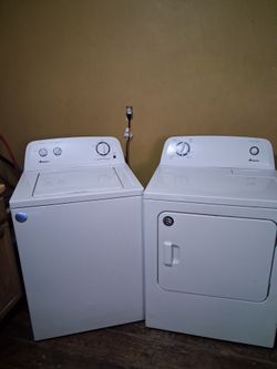 Amana washer and dryer set