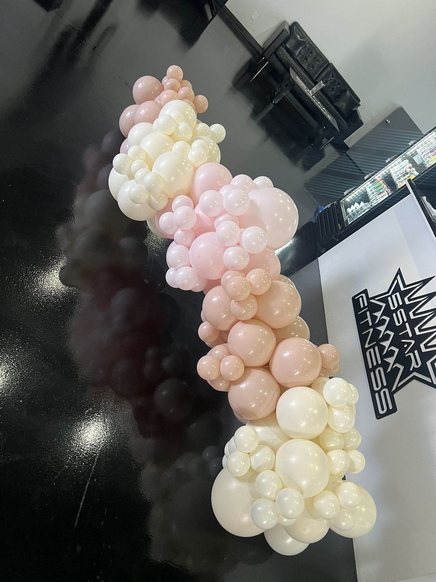 Balloon Garland Ready To Go