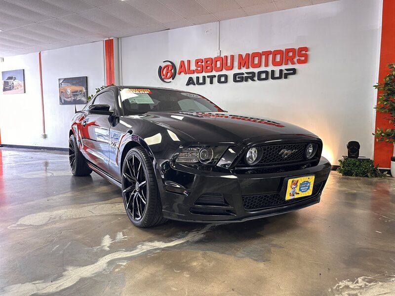 2014 Ford Mustang GT Premium