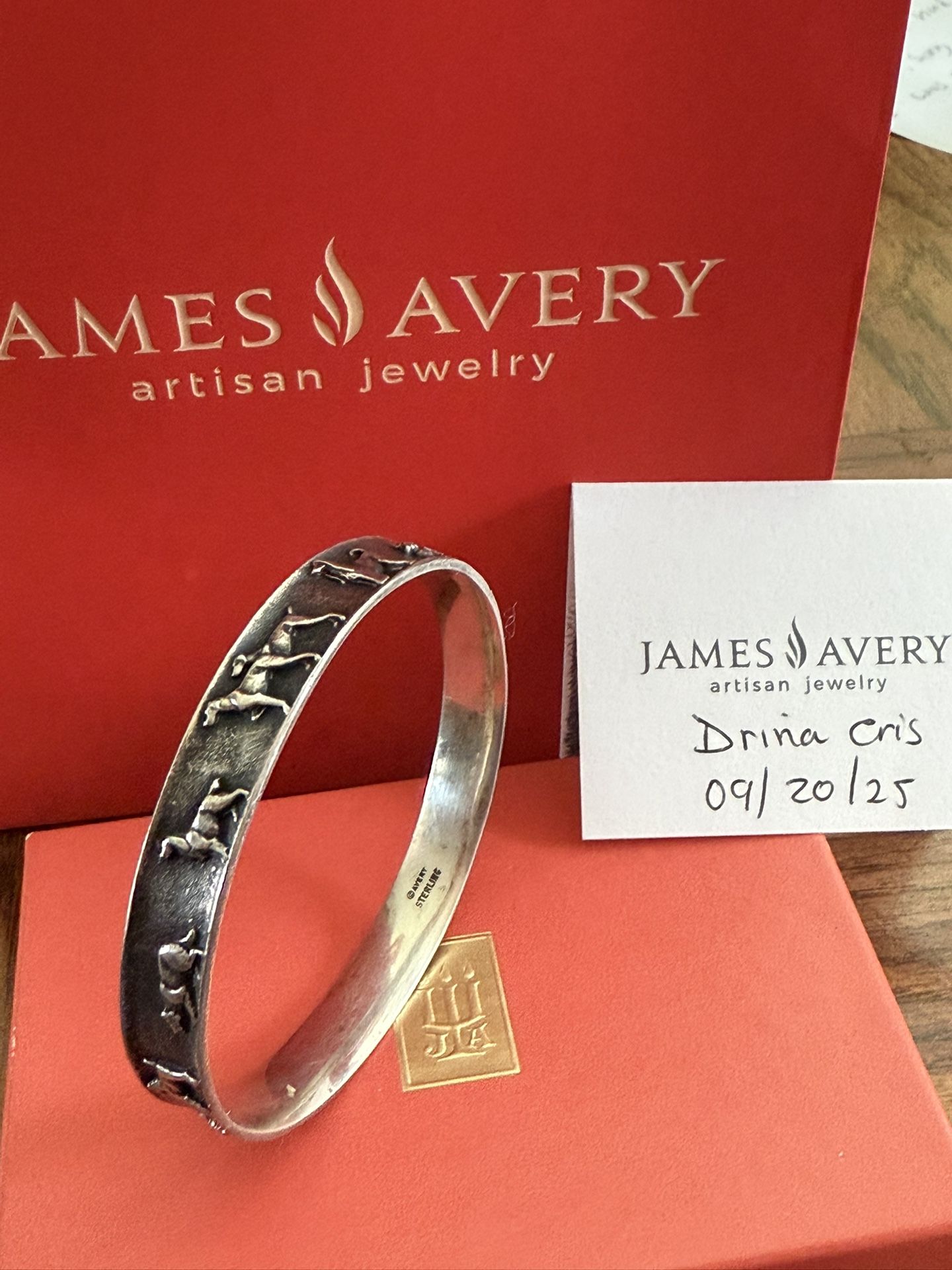James Avery Retired bangle 2.5