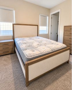 Queen Bedroom Set – Bed, Mattress, Box Spring, Dresser & Nightstand