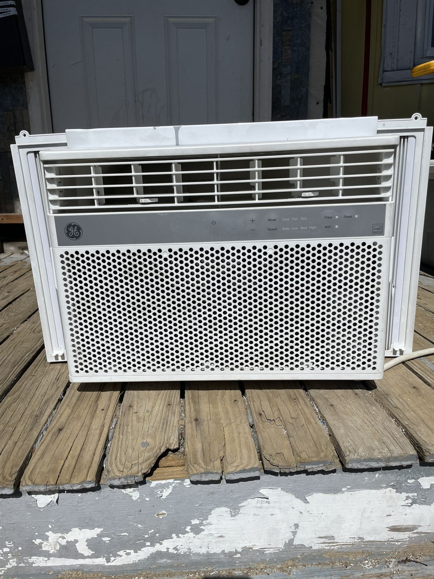 GE Air Conditioner 