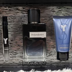 Yves Saint Laurent Perfume Set