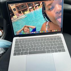 Mac book Pro 2020 
