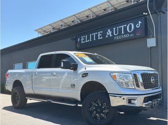 2017 Nissan TITAN XD