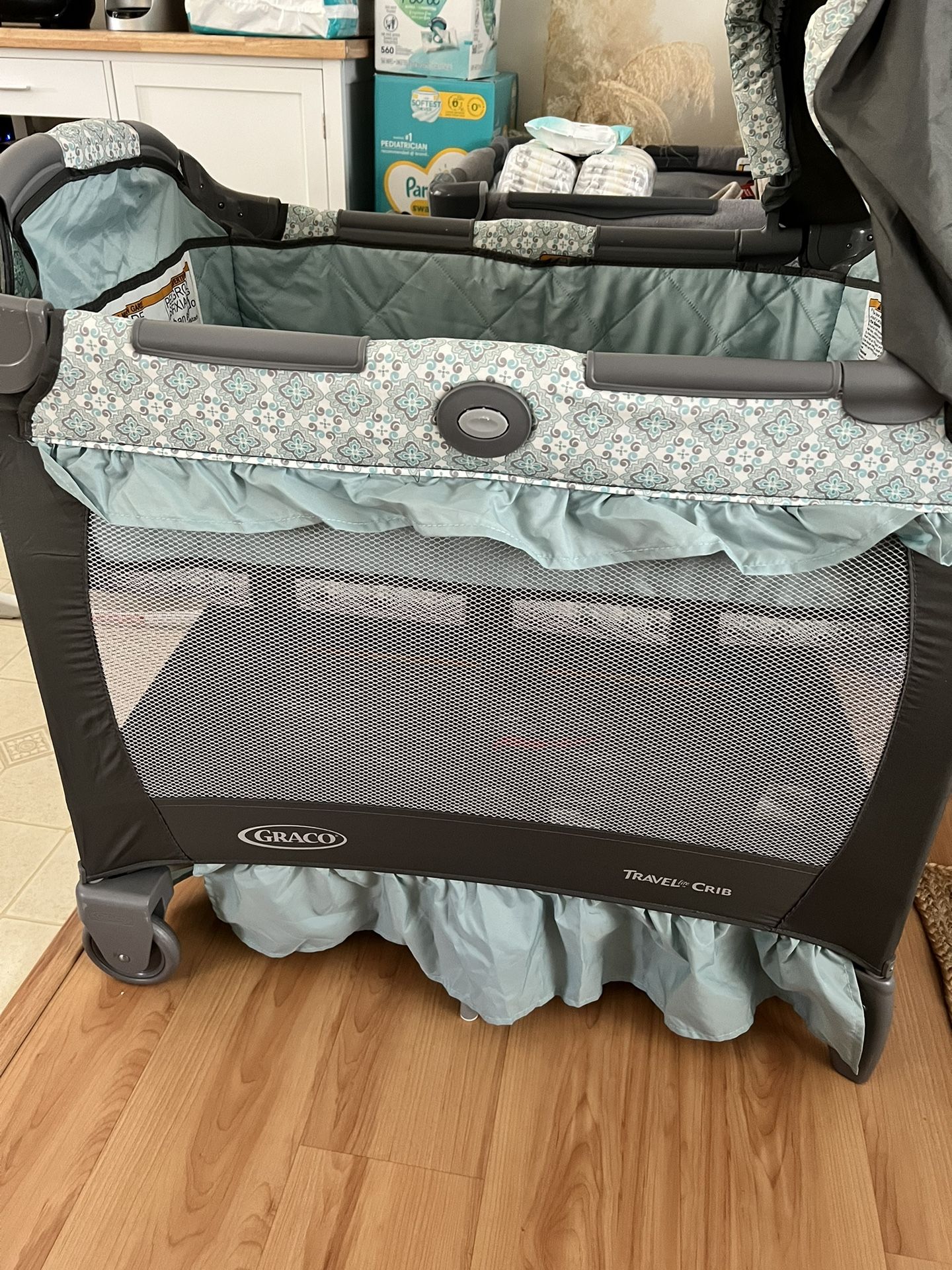 Graco Travel Lite Crib 20 for Sale in Redondo Beach, CA OfferUp
