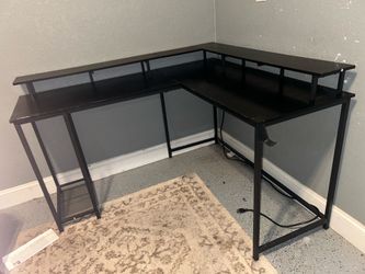 Black L shaped Desk