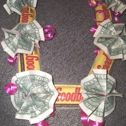 Graduation Candy Money Lei 