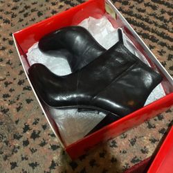 DKNY Black High Boots 