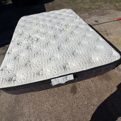 Kingsdown Queen Size Mattress