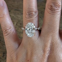 Brand New 5.06 carat Engagement Ring Size 6 