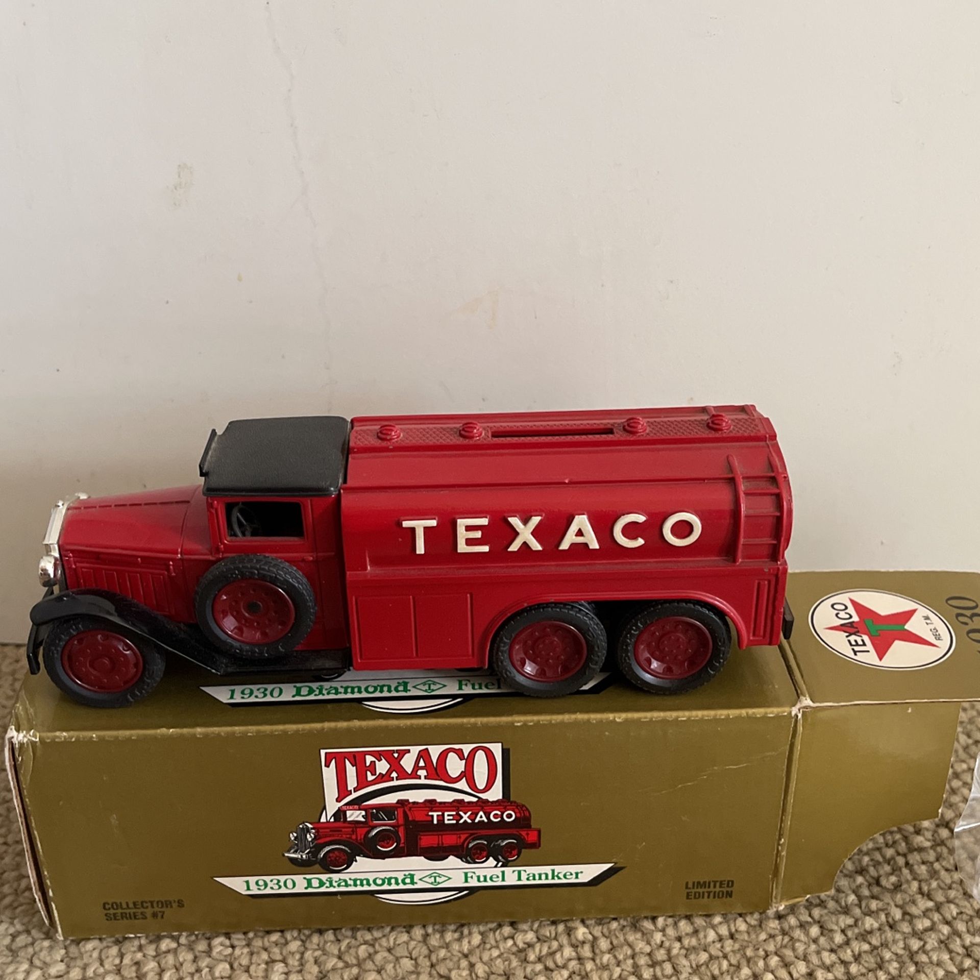 Texaco Fuel Tanker Limited Edition