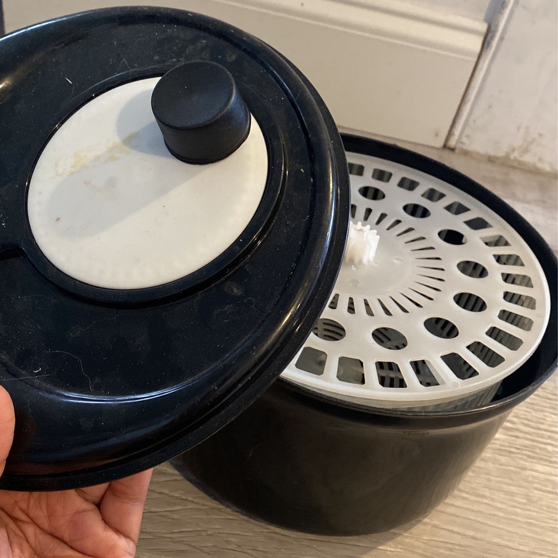 salad spinner
