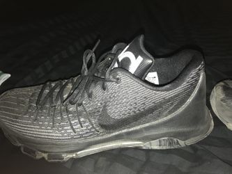 Kevin Durant 8’s all black