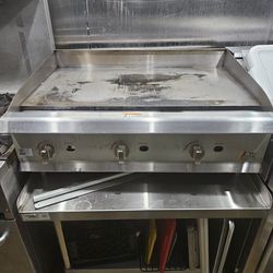 Flat Top Gas Grill