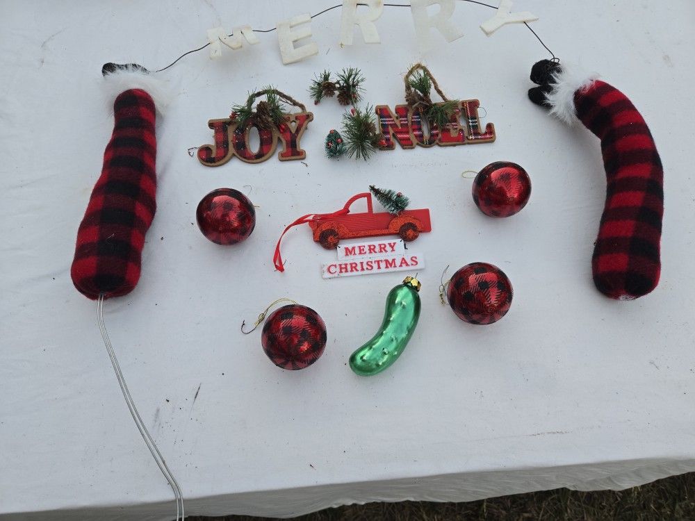 Christmas π Ornaments 20 Pieces