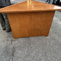 Beautiful Large Postmodern Golden Oak Corner Stand 