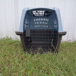 Pet carrier