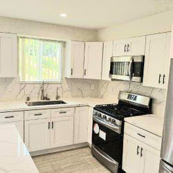 Kitchen Cabinets 