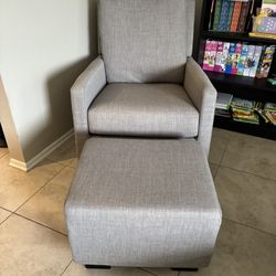 Glider Rocking Chair with Gliding Ottoman for Nursery - Gray Fabric