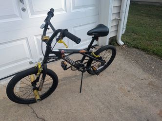 Razor Z-18 Cobra 18" BMX Bike – Hand Brakes & Stunt Pegs