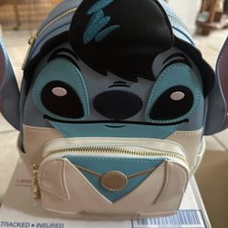 Stitch Lounge Fly