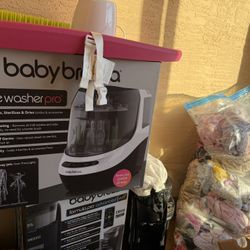 Baby Brezza Formula Pro (2) Baby Brezza Washer Pro..Everything for 200
