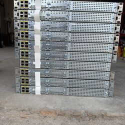 Cisco 4300 Series ISR4331 / K9  Integrated Services Network Router