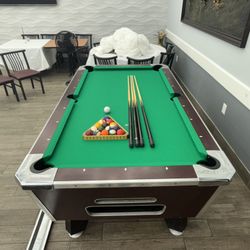 7 Foot Pool Table Coin Operated. 