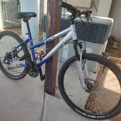 Gt Outpost 36" Tires Mountain Bike 