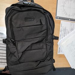 Tzowla Travel Laptop Backpack 

