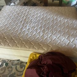 Full Size Mattress Set