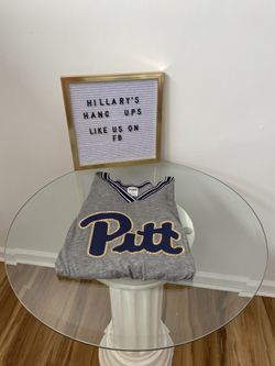 Victoria Secret PINK Pitt Shirt (Size Large)