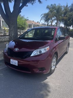 2015 Toyota Sienna