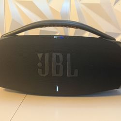 JBL Boombox 3 Barely Used $170 Firm 