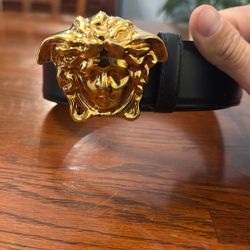 Men’s Versace Medusa Leather Belt 