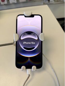 iPhone 16e