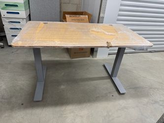 Autonomous Desk 2 Electric Standing Desk (Bamboo Version