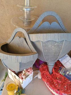 Moving sale