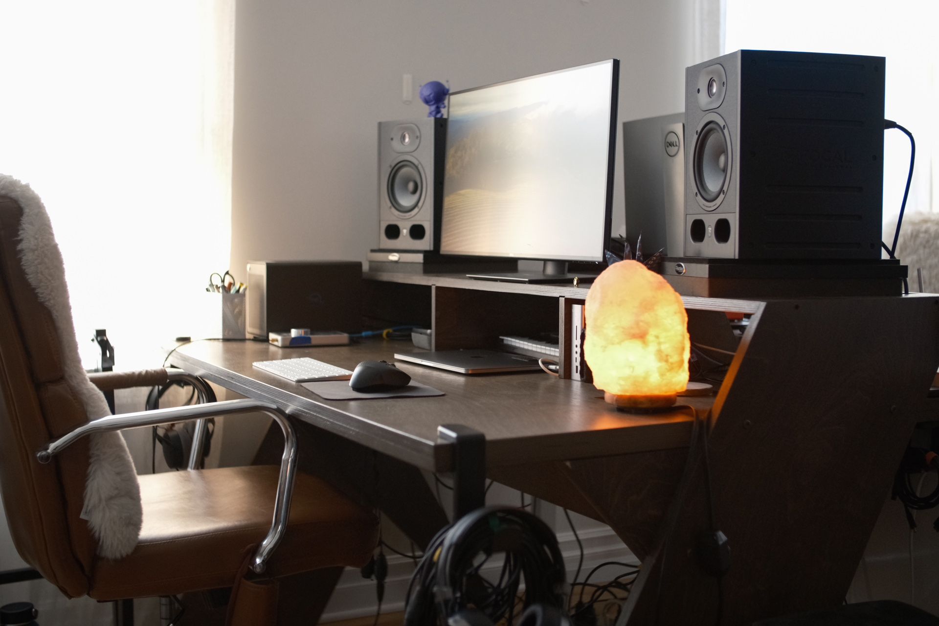 Output / De-Fi Platform Desk (+ Keyboard Tray)