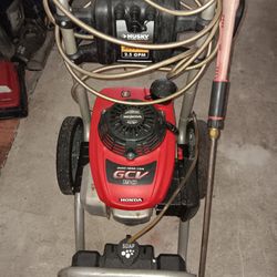 Pressure Washer Working 